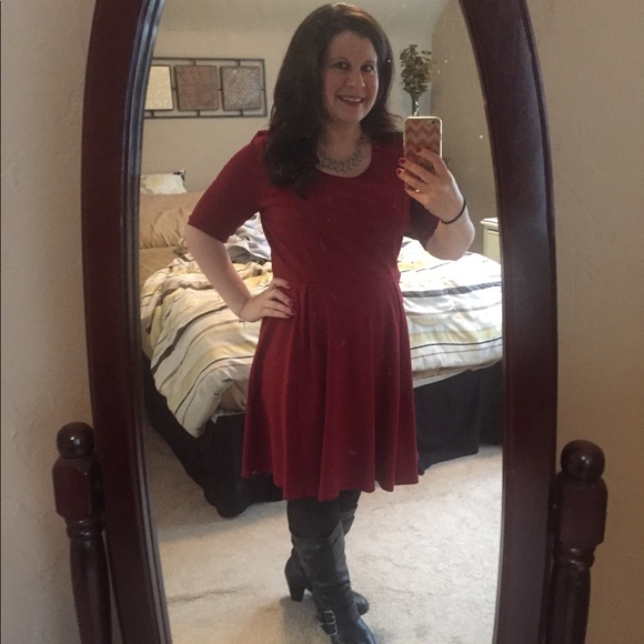 Meet your Posher, Nancy - Picture 2 of 2